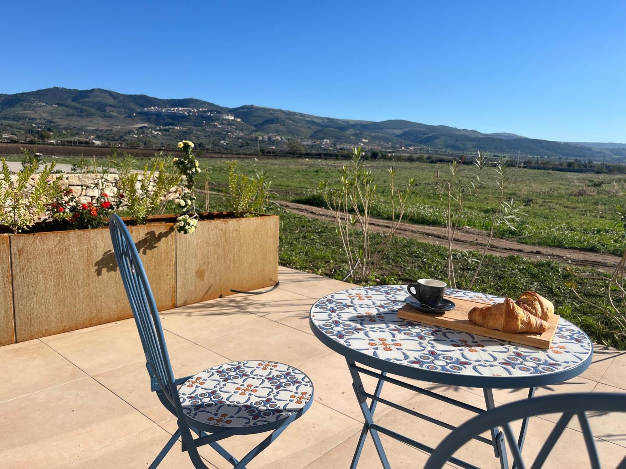 La Bella Vita Agriturismo Кьярамонте-Гульфи Экстерьер фото